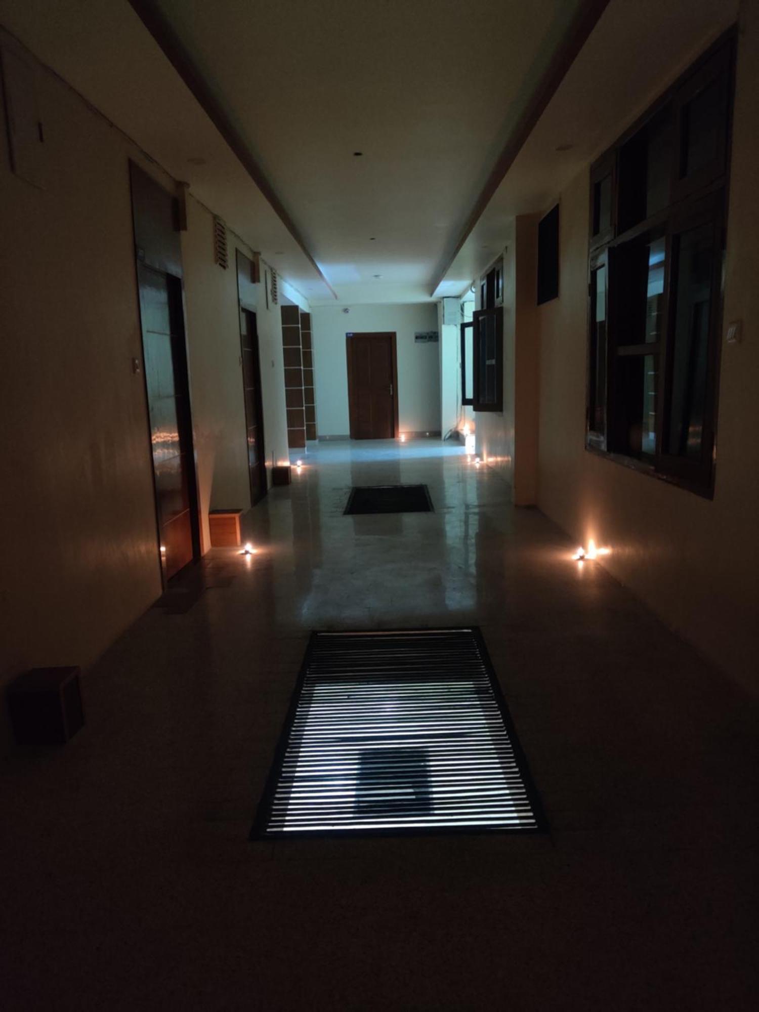 Hotel Hv Nahan Bagian luar foto
